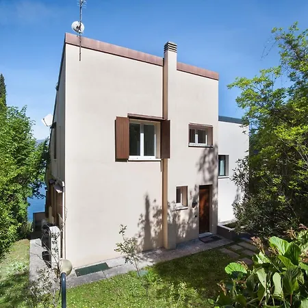 Holiday home Brancolino *